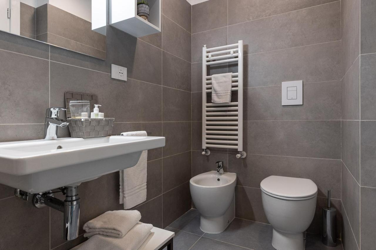 Oneweek Gaeta Suites And Apartments Eksteriør billede