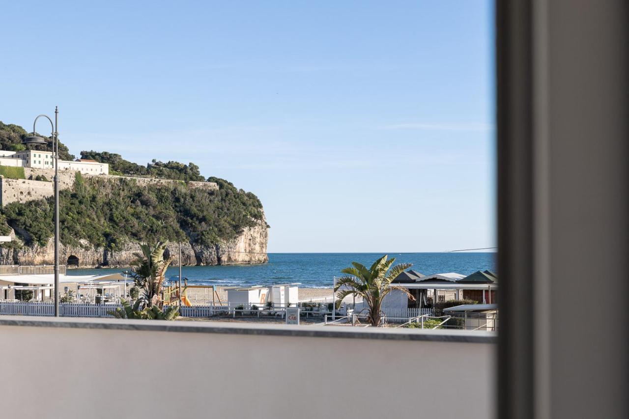 Oneweek Gaeta Suites And Apartments Eksteriør billede