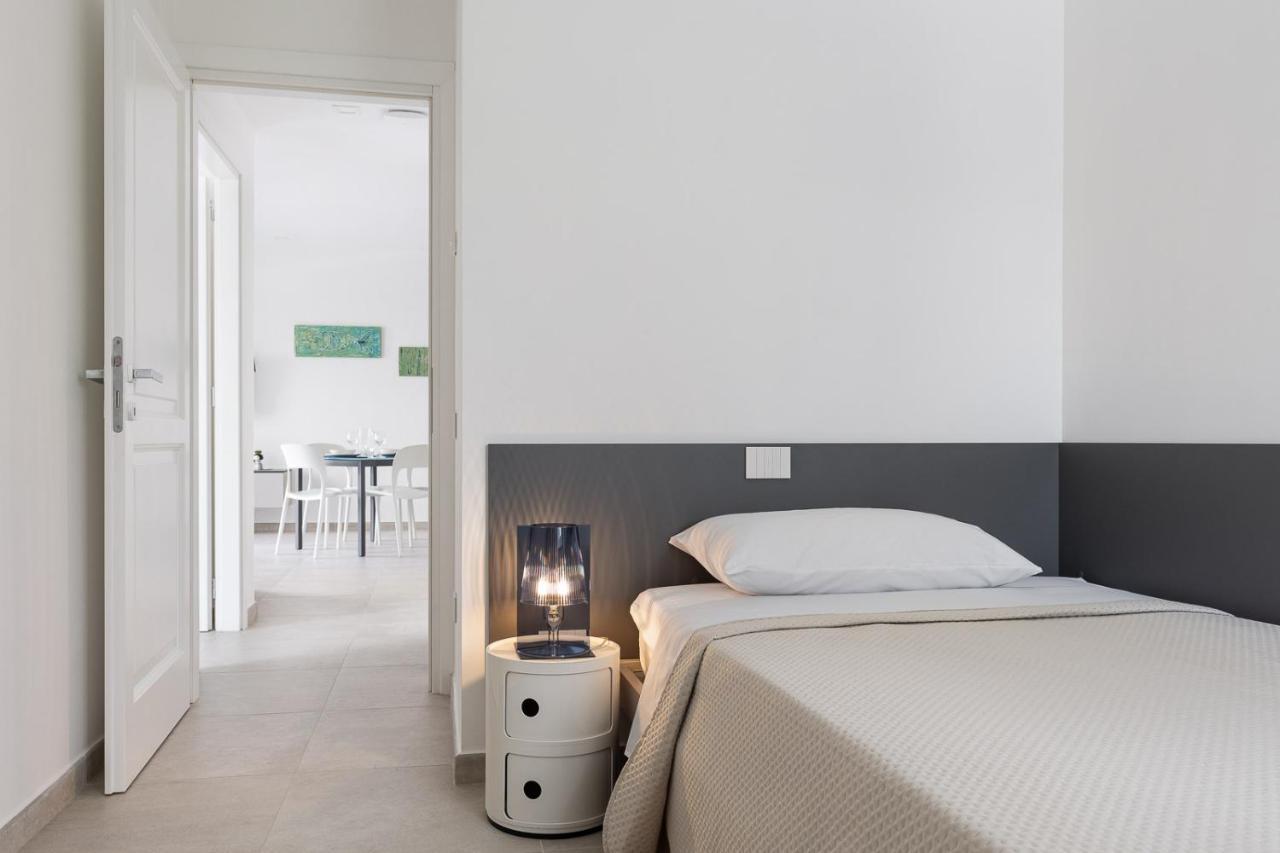 Oneweek Gaeta Suites And Apartments Eksteriør billede
